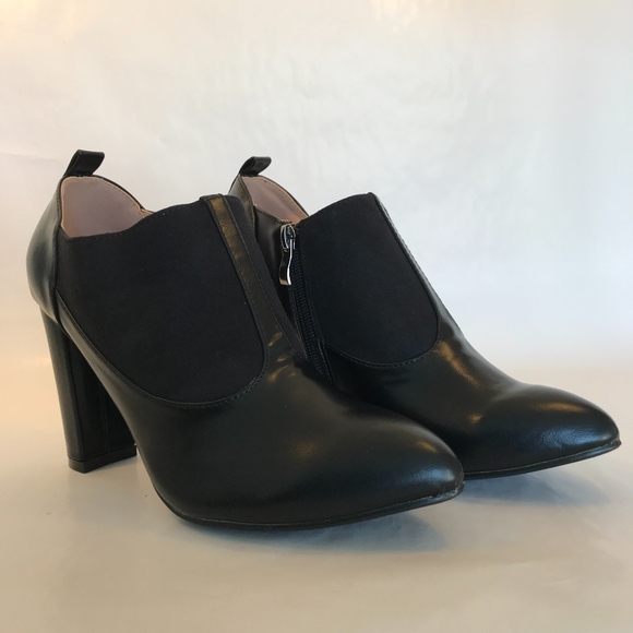 Black Faux Suede Leather Ankle Boot, sz 10 - Picture 1 of 5